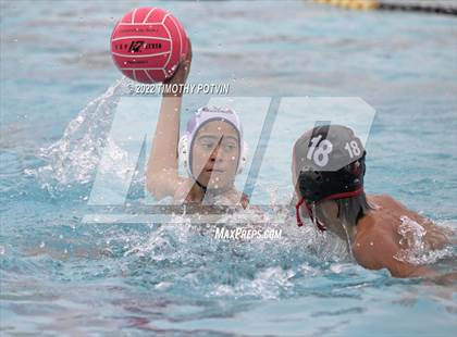 Thumbnail 3 in Etiwanda vs Chino Hills (Don Lugo Classic) photogallery.