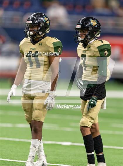 Thumbnail 3 in Southwest vs Southwest Legacy photogallery.