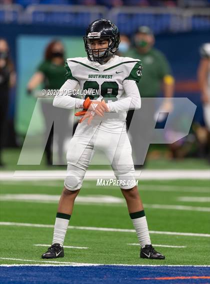 Thumbnail 3 in Southwest vs Southwest Legacy photogallery.