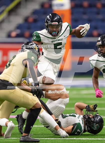Thumbnail 1 in Southwest vs Southwest Legacy photogallery.
