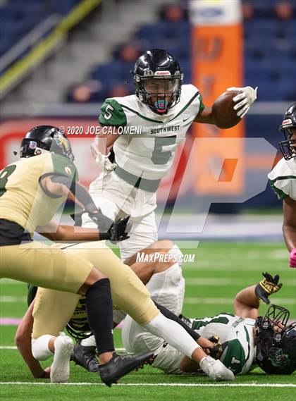 Thumbnail 3 in Southwest vs Southwest Legacy photogallery.
