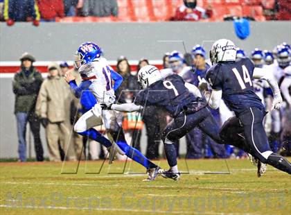 Thumbnail 2 in Mallard Creek vs. Wake Forest (NCHSAA 4AA Final) photogallery.