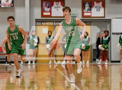 Thumbnail 3 in Yorktown @ New Palestine photogallery.