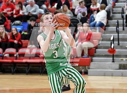 Thumbnail 3 in Yorktown @ New Palestine photogallery.