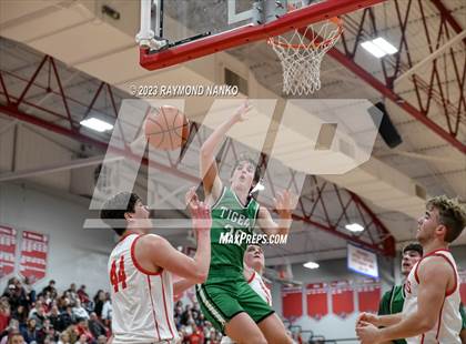 Thumbnail 3 in Yorktown @ New Palestine photogallery.