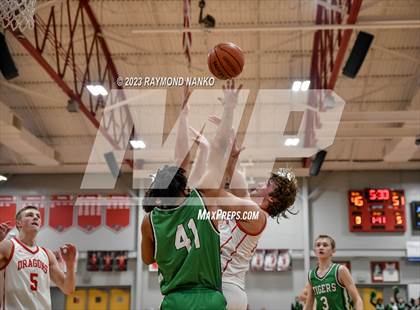 Thumbnail 3 in Yorktown @ New Palestine photogallery.
