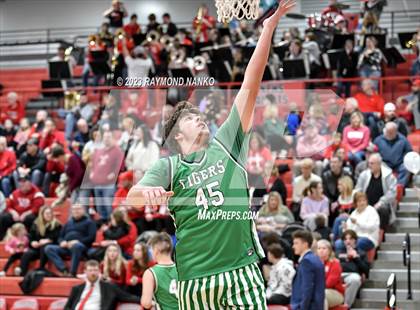 Thumbnail 1 in Yorktown @ New Palestine photogallery.