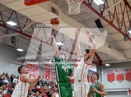 Thumbnail 3 in Yorktown @ New Palestine photogallery.