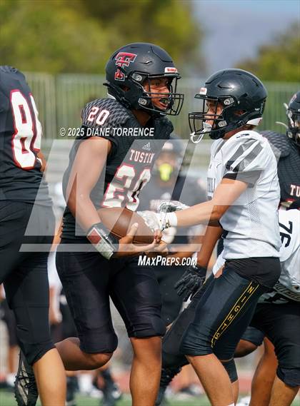 Thumbnail 2 in Foothill @ Tustin photogallery.