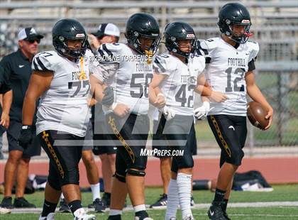 Thumbnail 2 in Foothill @ Tustin photogallery.