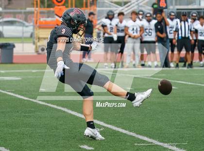 Thumbnail 1 in Foothill @ Tustin photogallery.