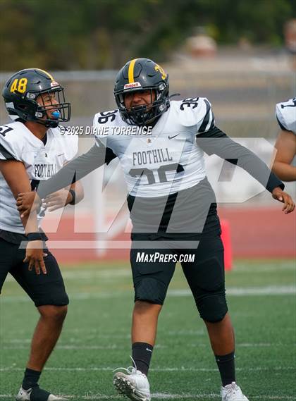 Thumbnail 3 in Foothill @ Tustin photogallery.
