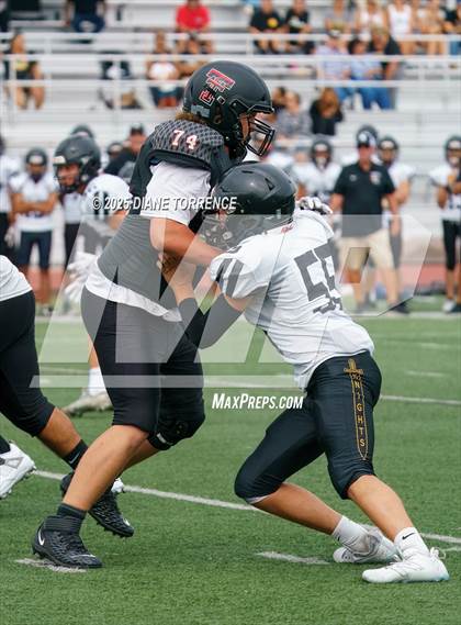 Thumbnail 3 in Foothill @ Tustin photogallery.