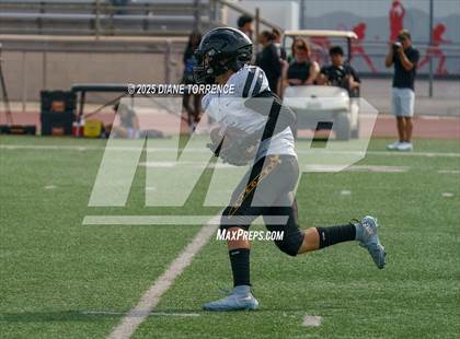 Thumbnail 2 in Foothill @ Tustin photogallery.