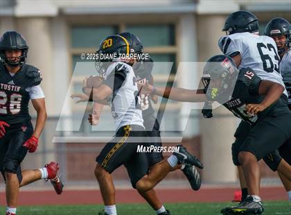 Thumbnail 1 in Foothill @ Tustin photogallery.