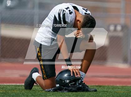 Thumbnail 1 in Foothill @ Tustin photogallery.