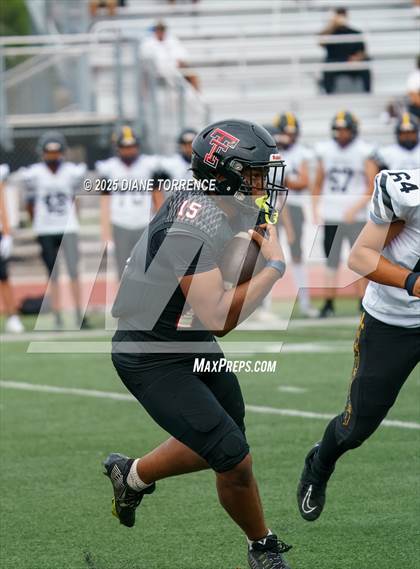 Thumbnail 1 in Foothill @ Tustin photogallery.