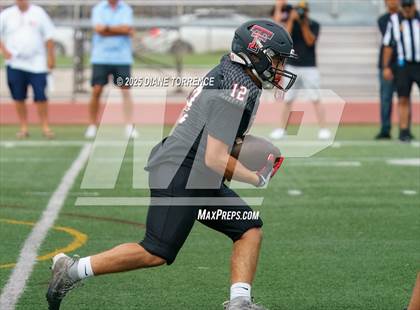 Thumbnail 2 in Foothill @ Tustin photogallery.