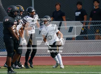 Thumbnail 2 in Foothill @ Tustin photogallery.