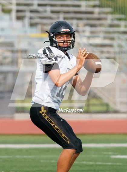 Thumbnail 3 in Foothill @ Tustin photogallery.