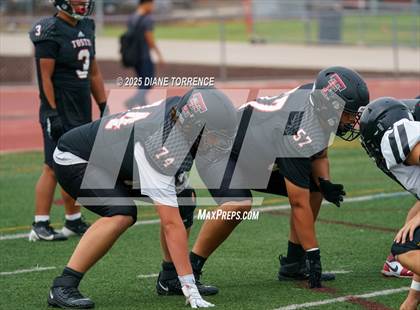Thumbnail 3 in Foothill @ Tustin photogallery.