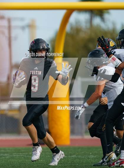 Thumbnail 3 in Foothill @ Tustin photogallery.