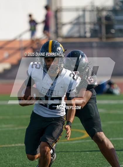 Thumbnail 3 in Foothill @ Tustin photogallery.