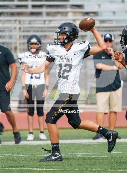 Thumbnail 2 in Foothill @ Tustin photogallery.