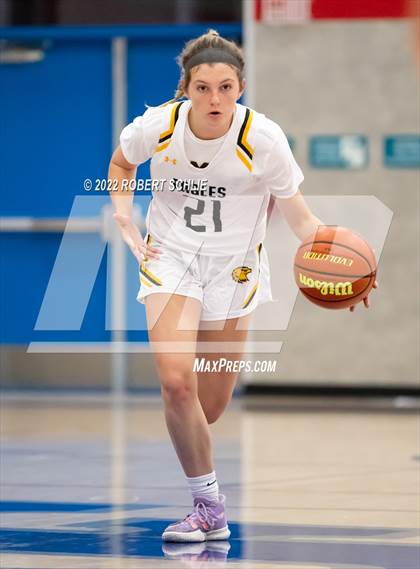 Thumbnail 2 in Granite Bay v Del Oro (Folsom-Vista Winter Classic) photogallery.