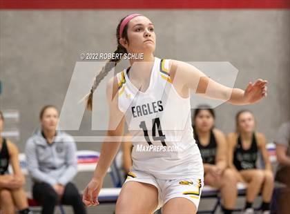 Thumbnail 2 in Granite Bay v Del Oro (Folsom-Vista Winter Classic) photogallery.