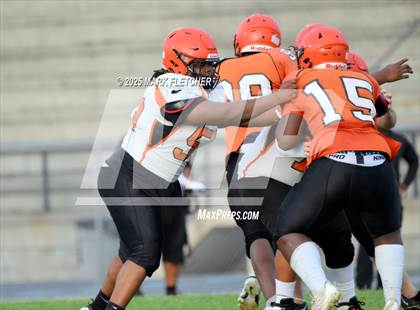 Thumbnail 2 in Leesburg (Orange/Black Spring Scrimmage) photogallery.