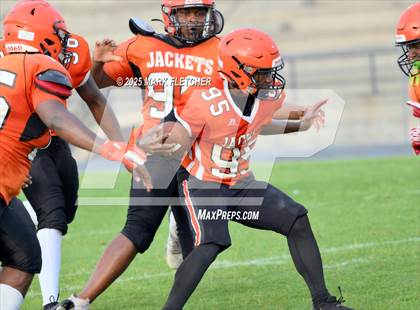 Thumbnail 3 in Leesburg (Orange/Black Spring Scrimmage) photogallery.