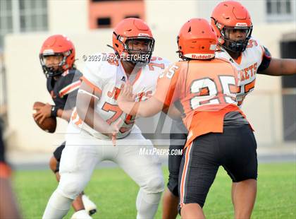 Thumbnail 3 in Leesburg (Orange/Black Spring Scrimmage) photogallery.