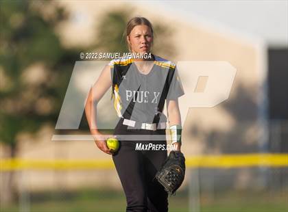 Thumbnail 1 in Fillmore Central @ Pius X photogallery.