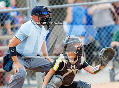 Thumbnail 3 in Fillmore Central @ Pius X photogallery.