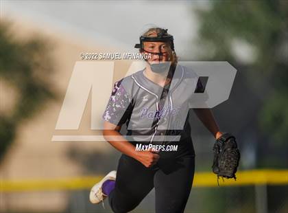 Thumbnail 2 in Fillmore Central @ Pius X photogallery.
