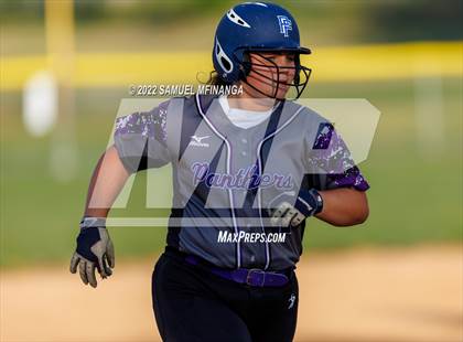 Thumbnail 2 in Fillmore Central @ Pius X photogallery.