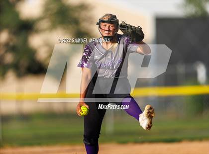 Thumbnail 3 in Fillmore Central @ Pius X photogallery.