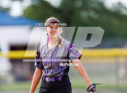 Thumbnail 1 in Fillmore Central @ Pius X photogallery.