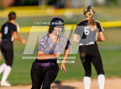 Thumbnail 2 in Fillmore Central @ Pius X photogallery.