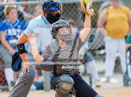 Thumbnail 2 in Fillmore Central @ Pius X photogallery.