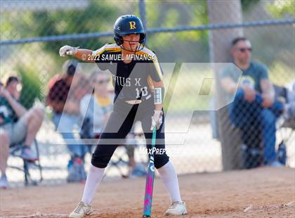 Thumbnail 1 in Fillmore Central @ Pius X photogallery.