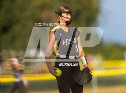Thumbnail 3 in Fillmore Central @ Pius X photogallery.