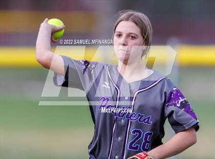 Thumbnail 1 in Fillmore Central @ Pius X photogallery.