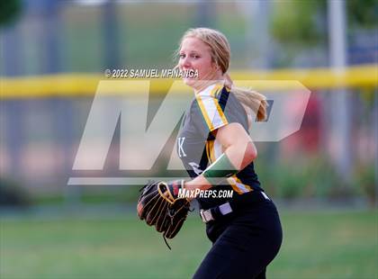 Thumbnail 3 in Fillmore Central @ Pius X photogallery.