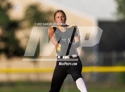 Thumbnail 3 in Fillmore Central @ Pius X photogallery.