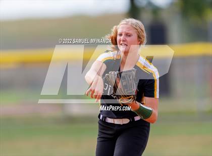 Thumbnail 2 in Fillmore Central @ Pius X photogallery.