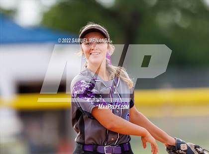 Thumbnail 3 in Fillmore Central @ Pius X photogallery.