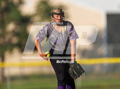 Thumbnail 2 in Fillmore Central @ Pius X photogallery.