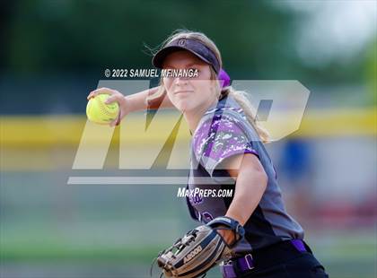 Thumbnail 1 in Fillmore Central @ Pius X photogallery.